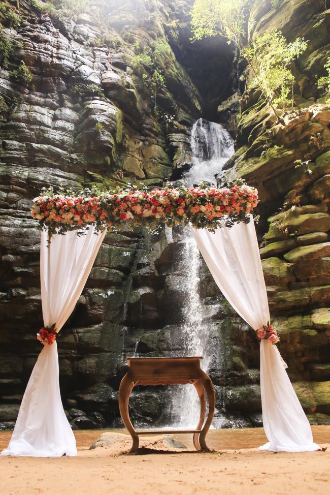 Casamento Adriana & Israel - Cachoeira buraco do padre